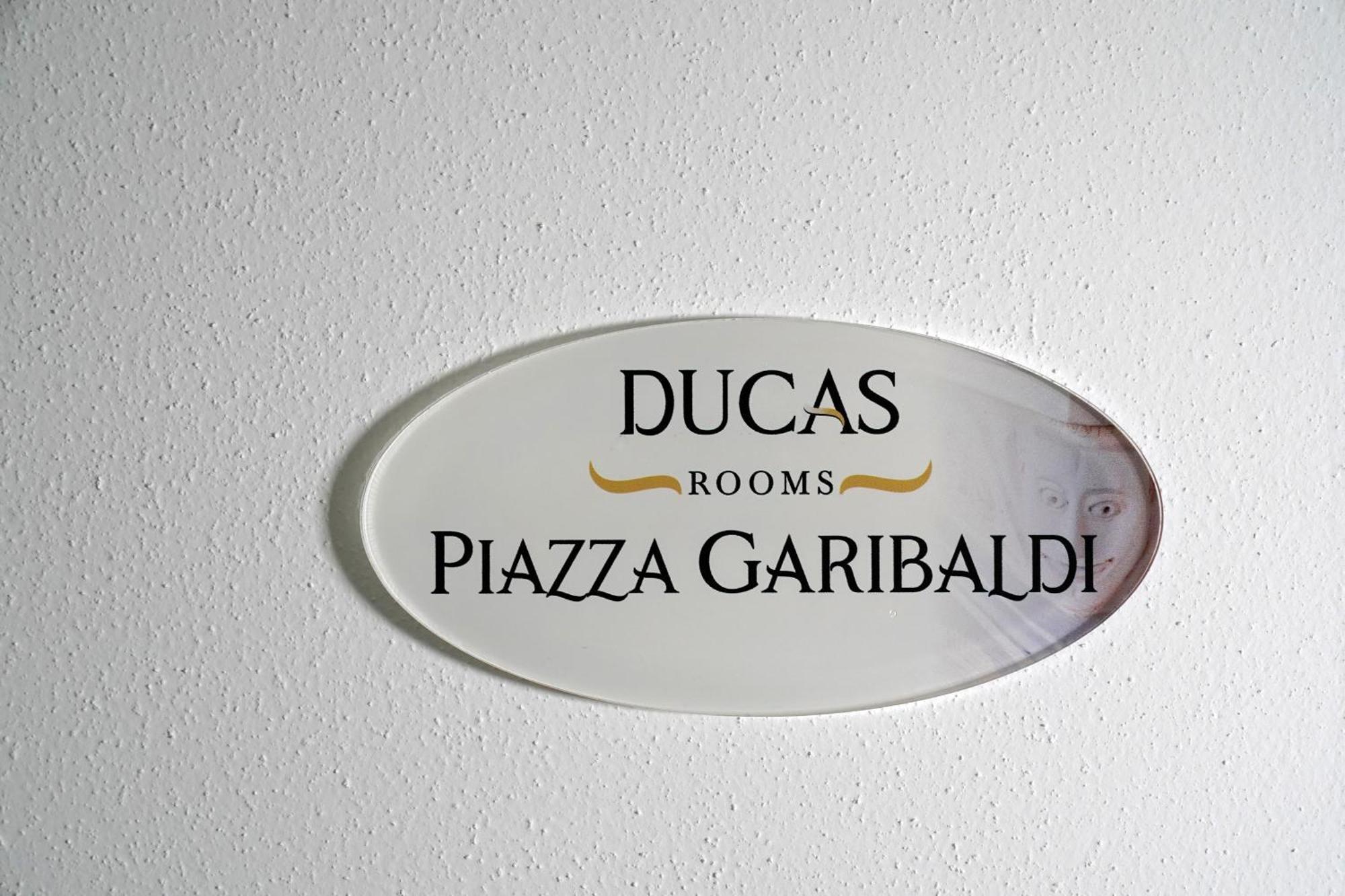 Ducas Rooms And Suite Ласкари Экстерьер фото