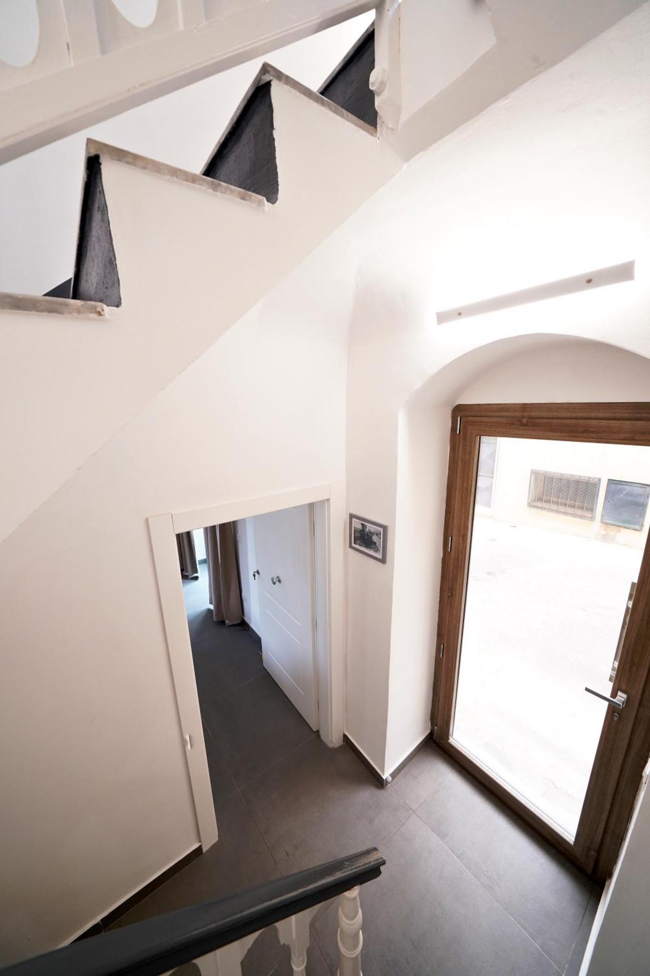 Ducas Rooms And Suite Ласкари Экстерьер фото